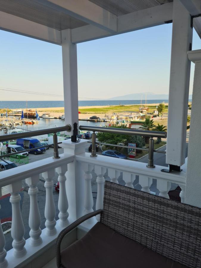 Apartments Nera Paralia-Apartment With Sea View Exterior foto
